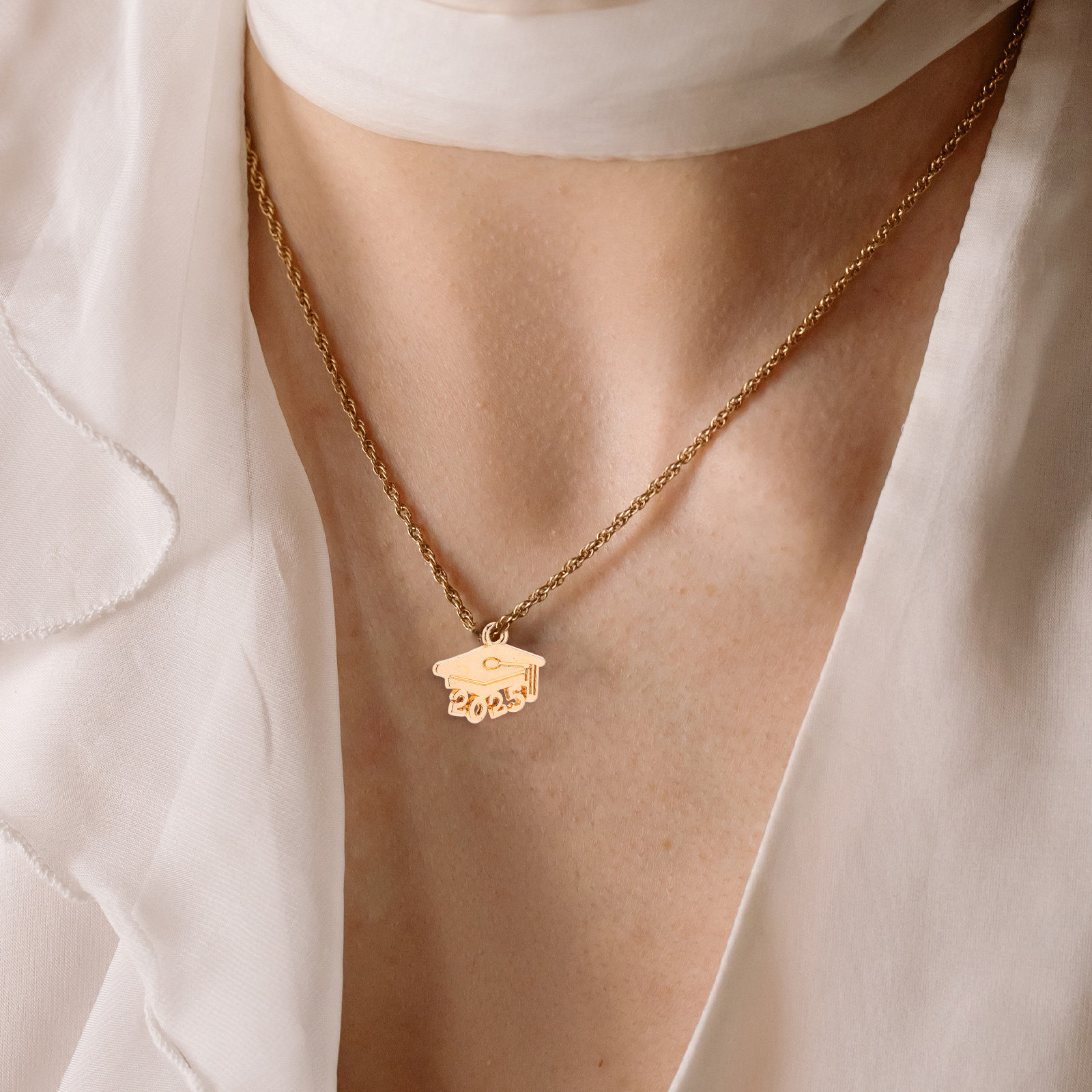 100Pcs Grad Cap Pendant Alloy  - Jewelry Making Diploma recension och pris