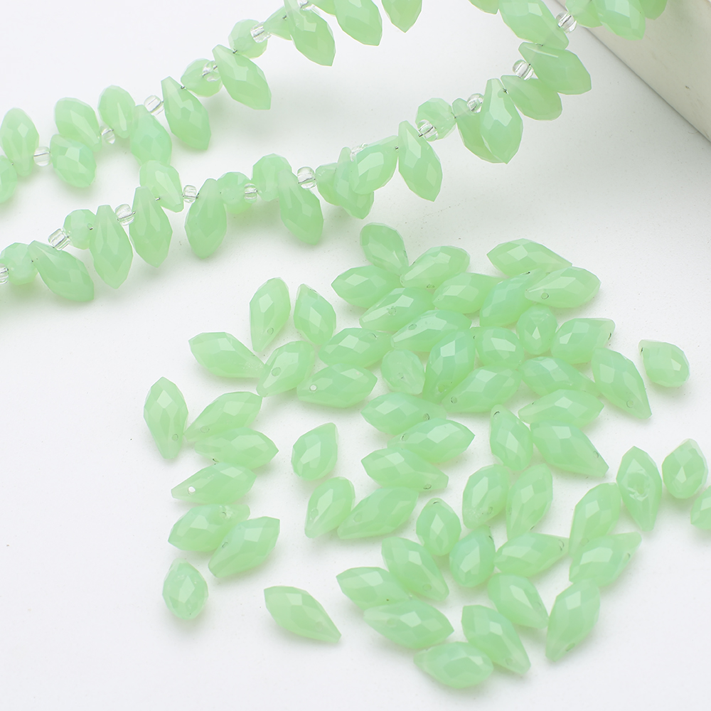 95Pcs/Lot 6x12mm Green Side Ho - Crystal Bead Mix recension och pris