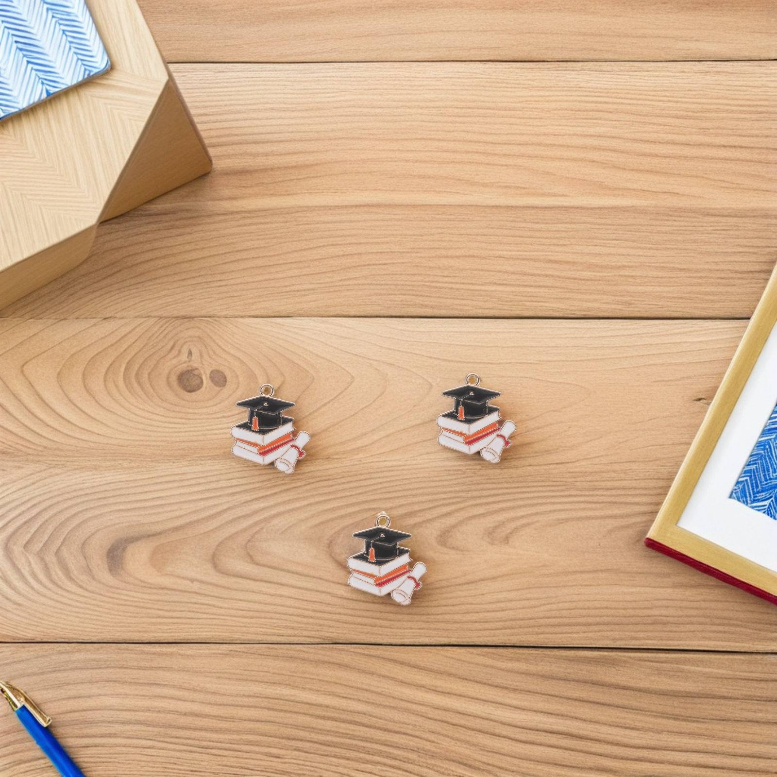 50Pcs Grad Cap Charms Alloy Gr - Jewelry Making Diploma recension och pris